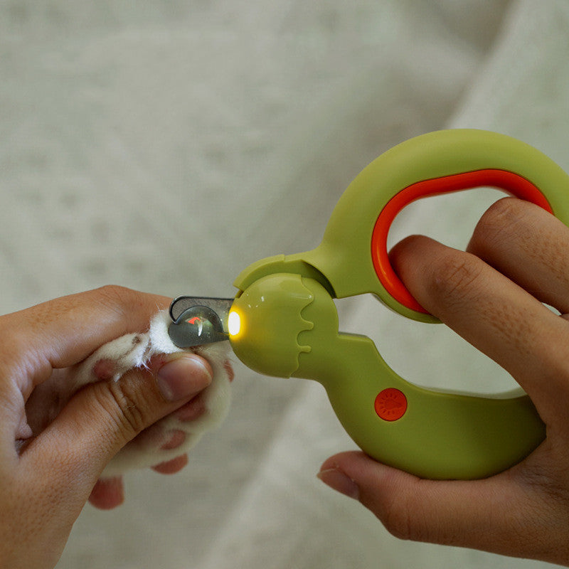 LED Illuminating Line Multifunctional Pet Nail Scissors